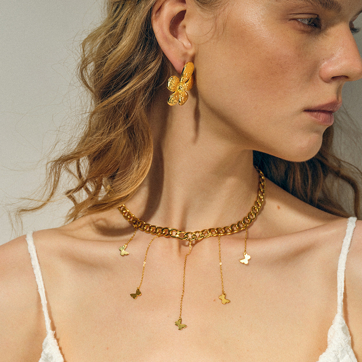 Collar eslabones con mariposas