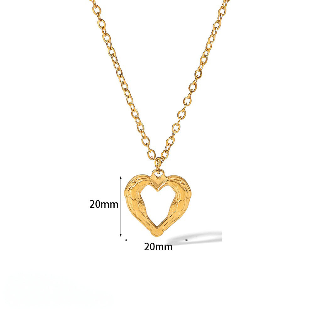 Collar con dije corazón