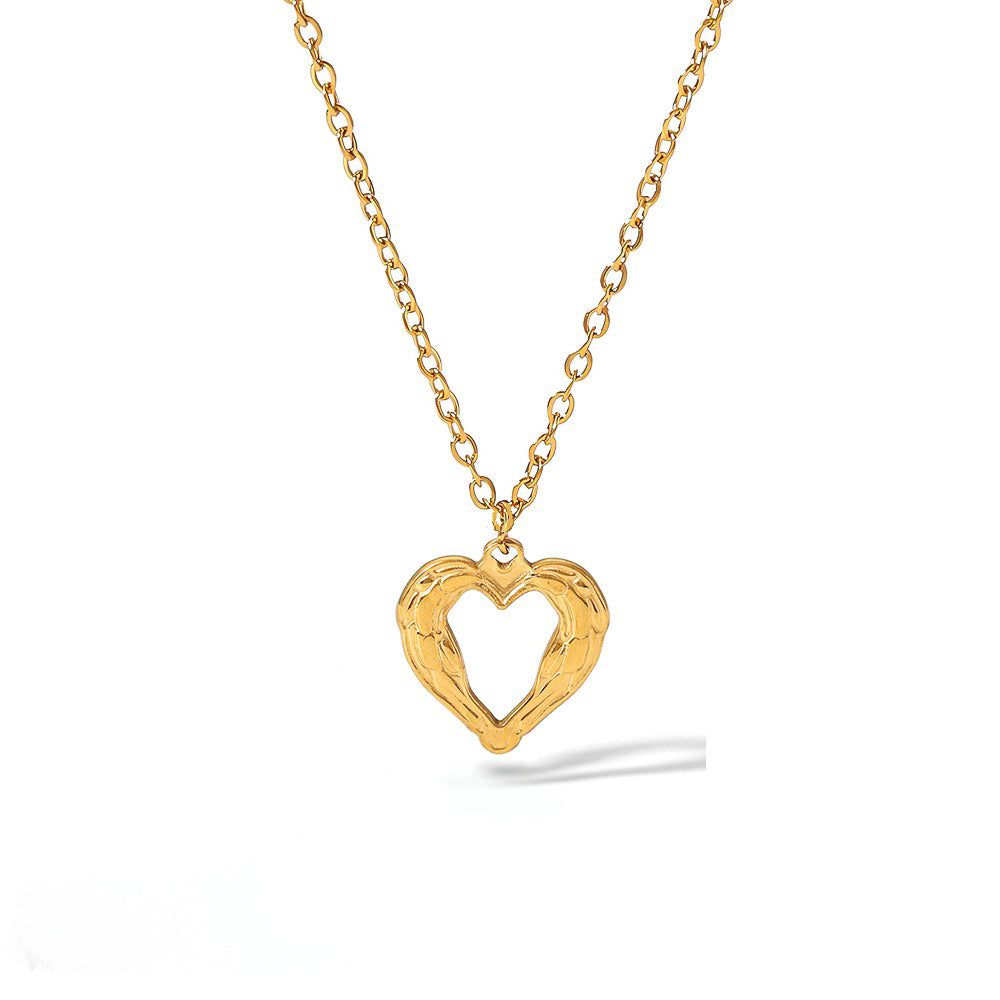 Collar con dije corazón