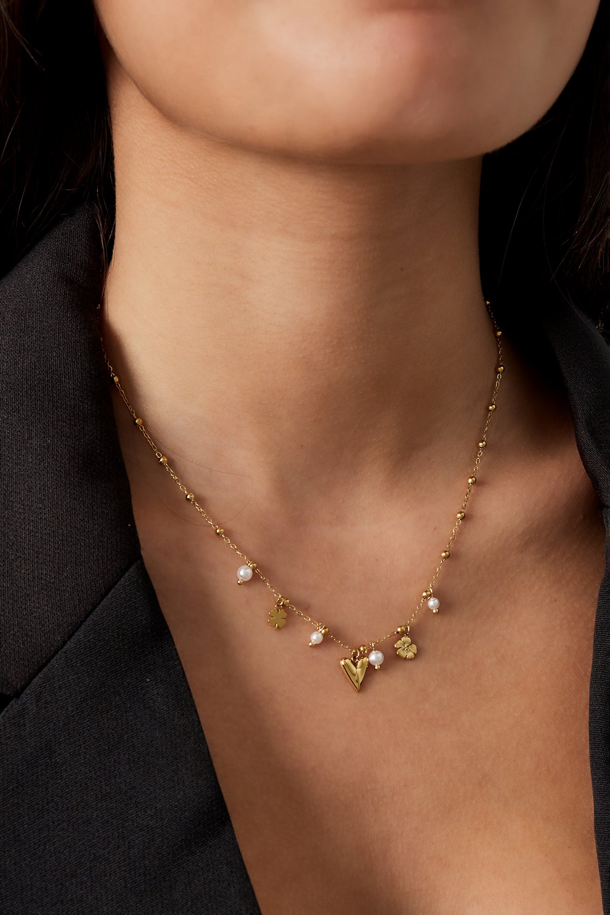 Collar de chica de la suerte Imagen secundaria del producto