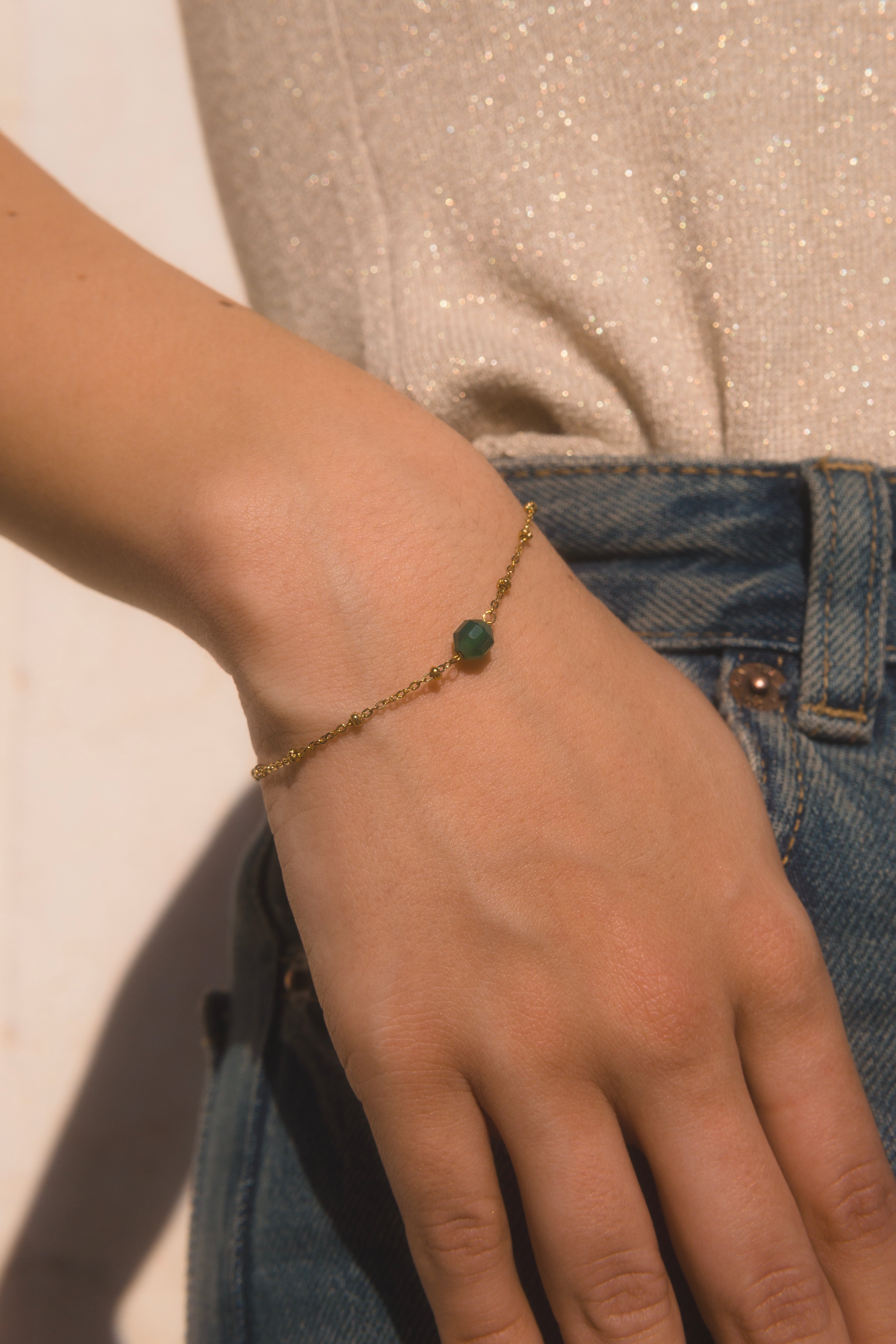 Pulsera con piedra verde