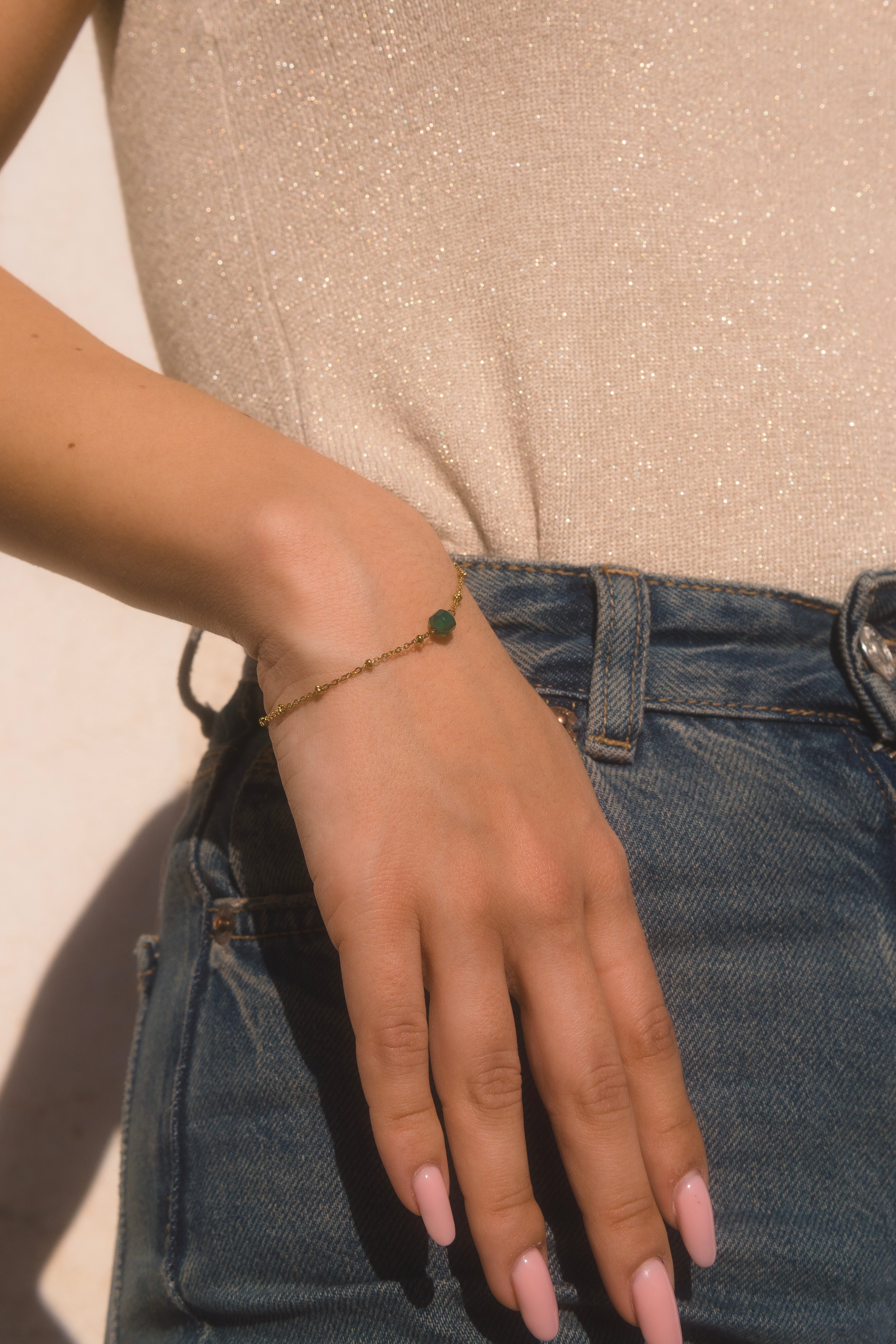 Pulsera con piedra verde