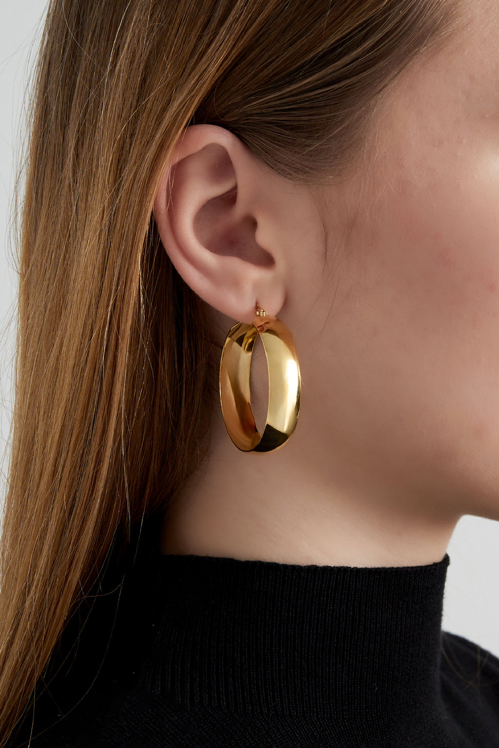Chic earrings