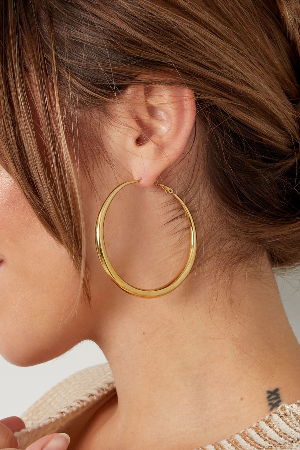 basic earrings with variety