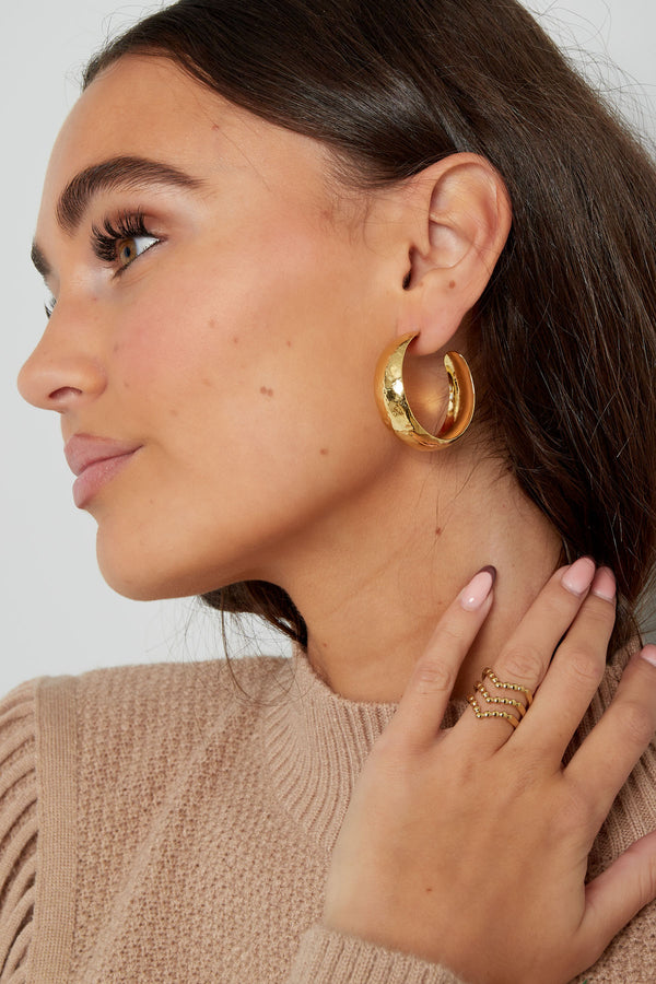 subtle structure earrings