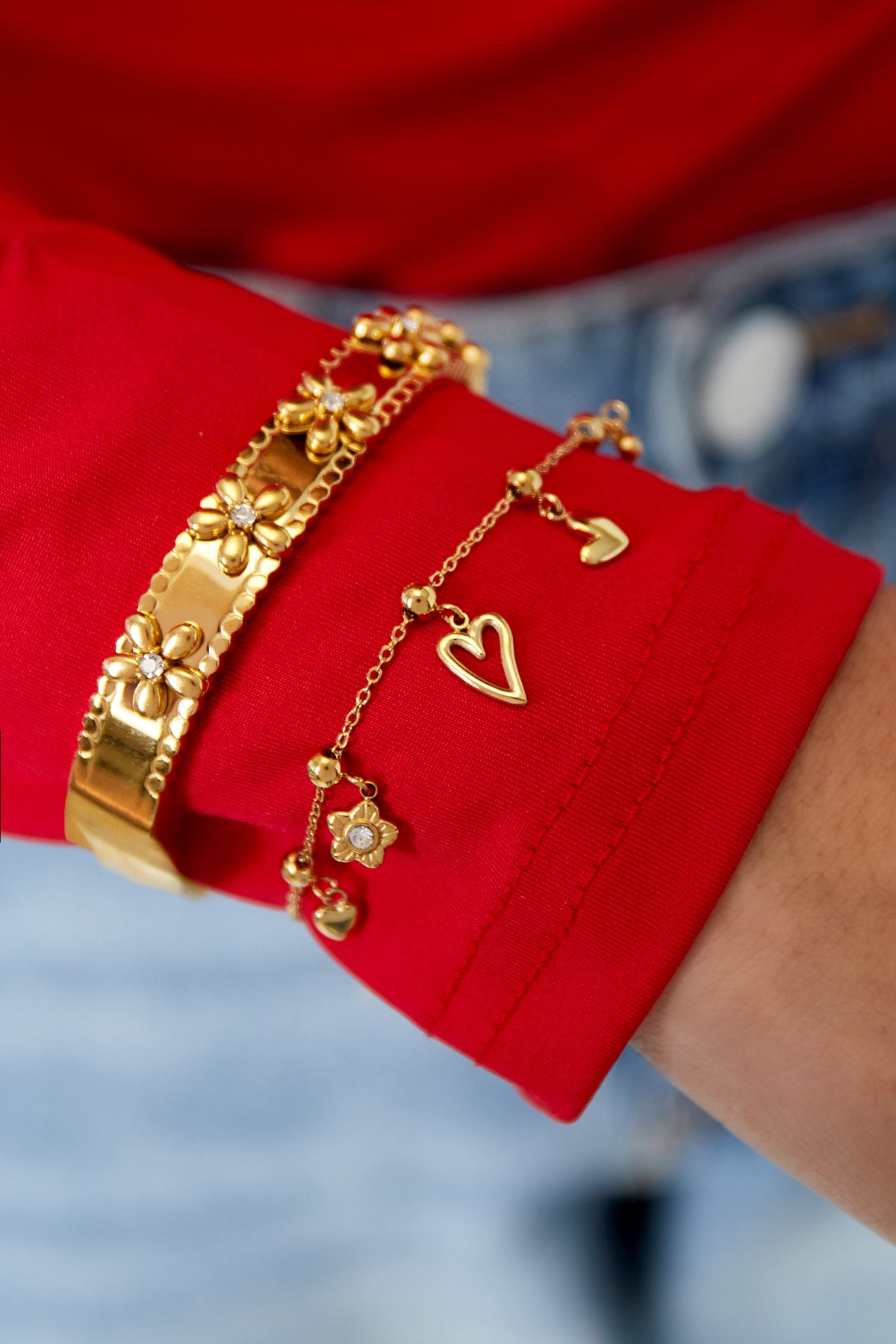 Pulsera con dijes Adore