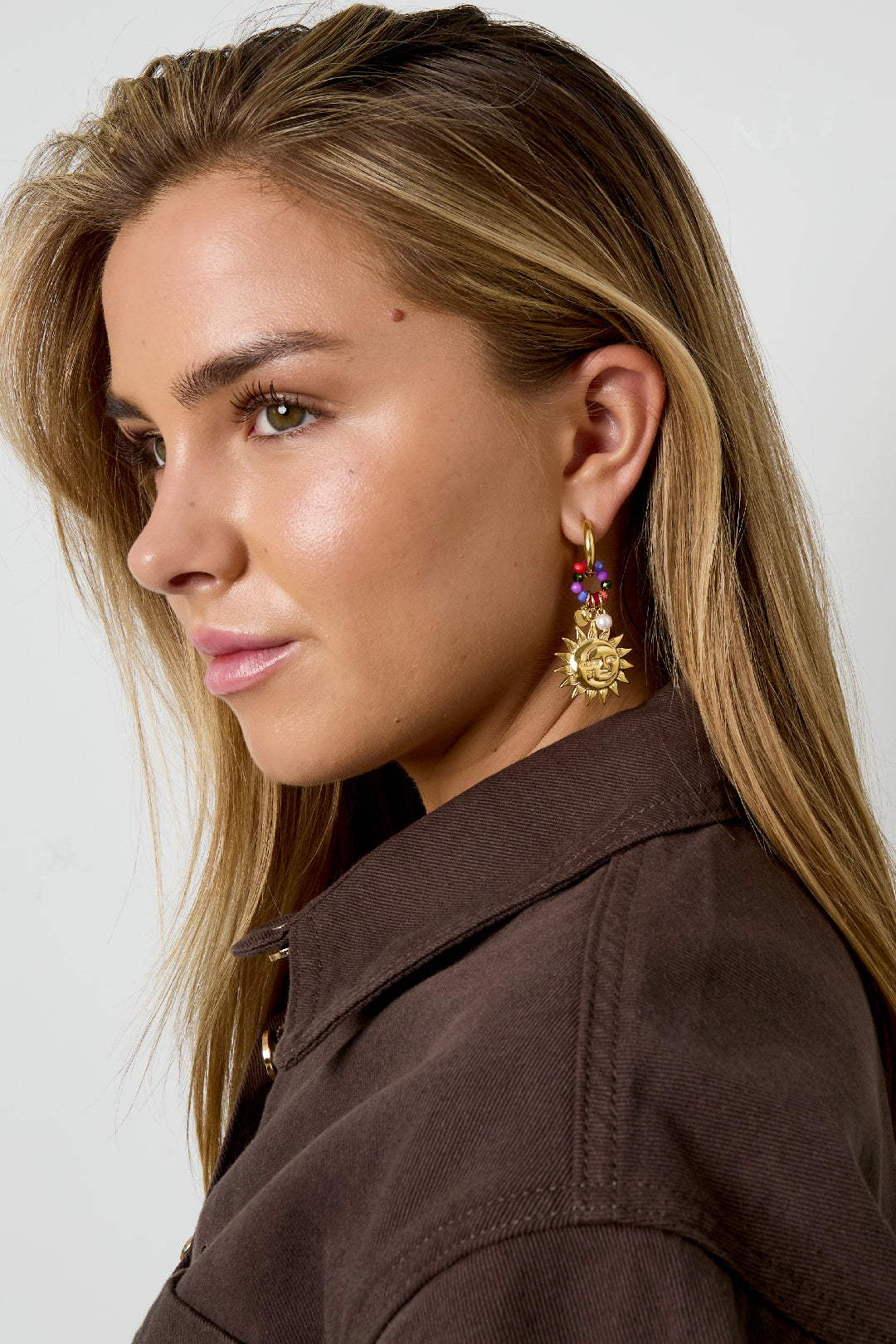 Sun dangle earrings Secondary product image