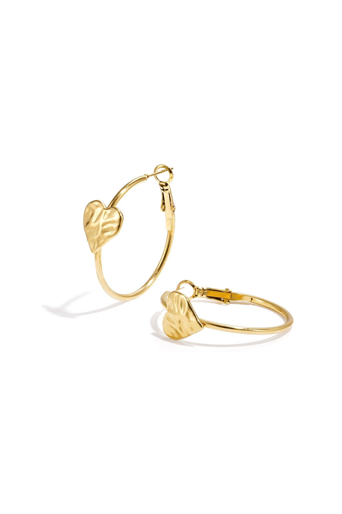 Stylish Heart Hoop Earrings for Daily Wear Imagen principal del producto