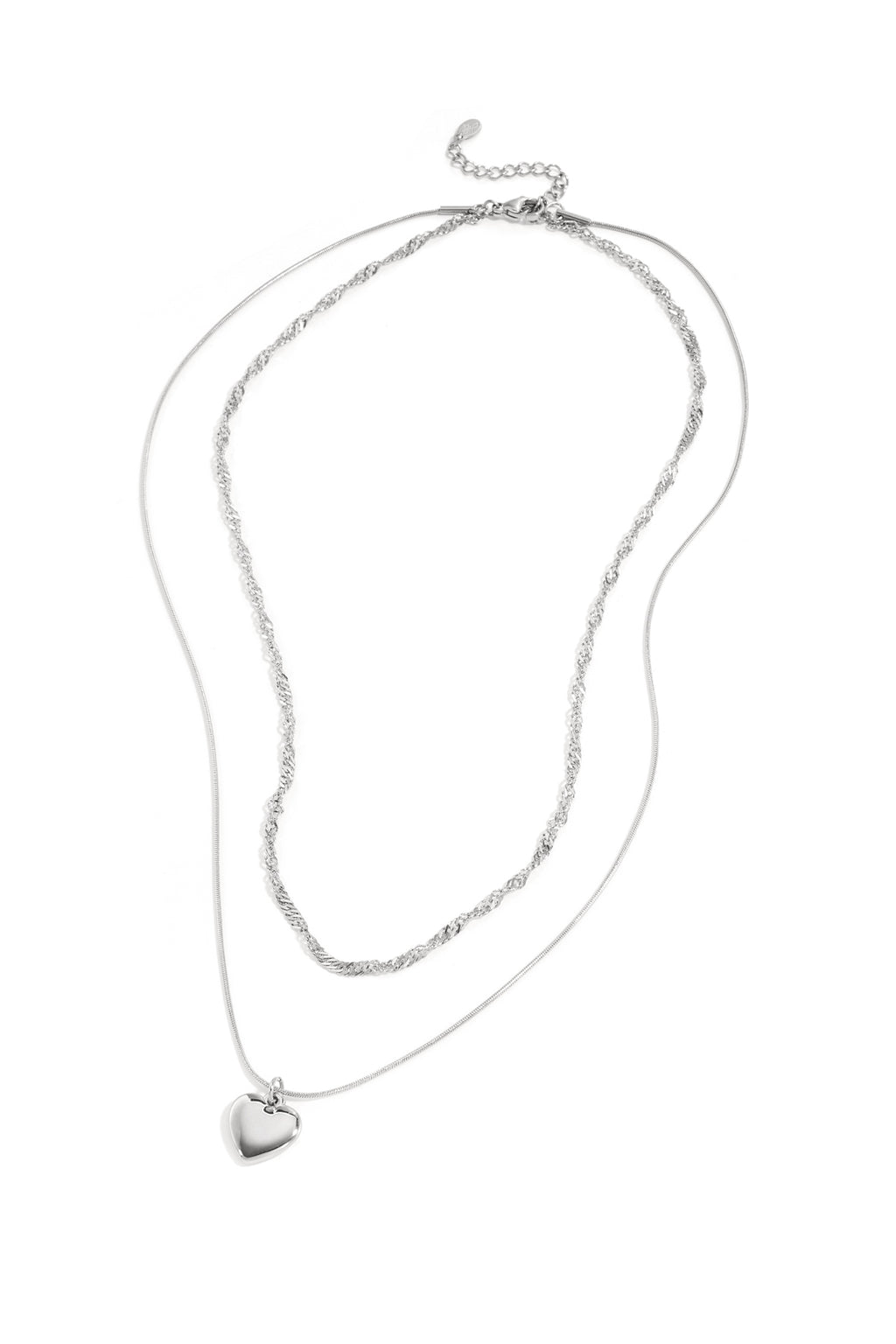 Collar en capas con dije de corazón