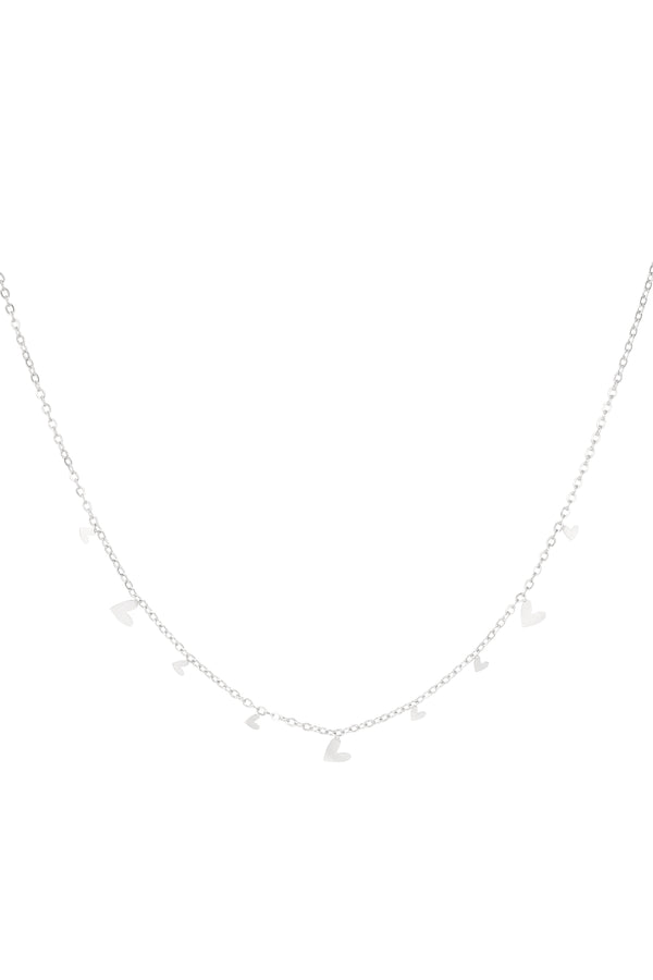 collar todo sobre corazones