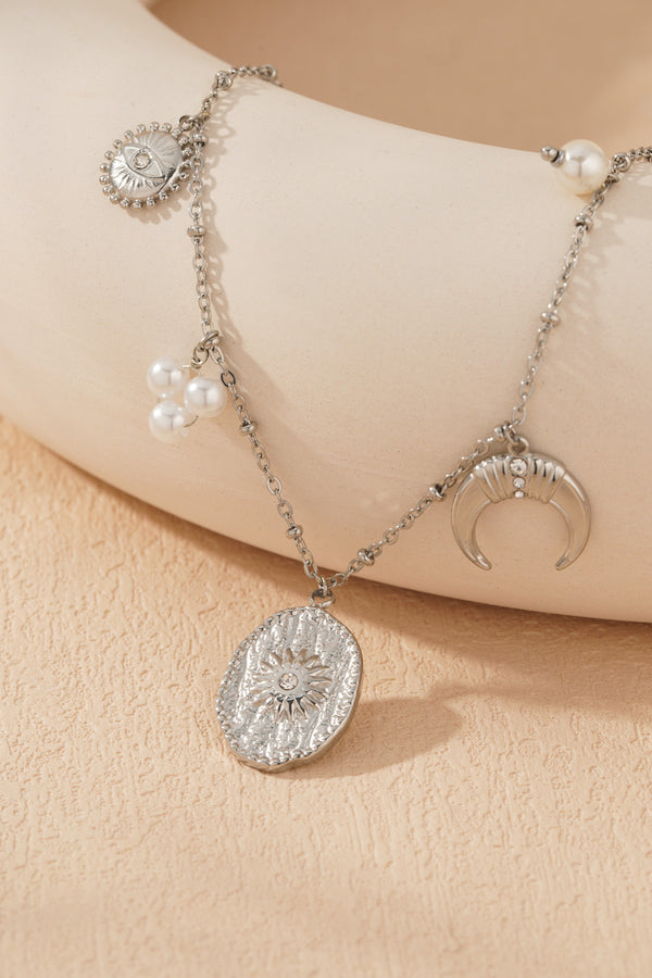 collar moony