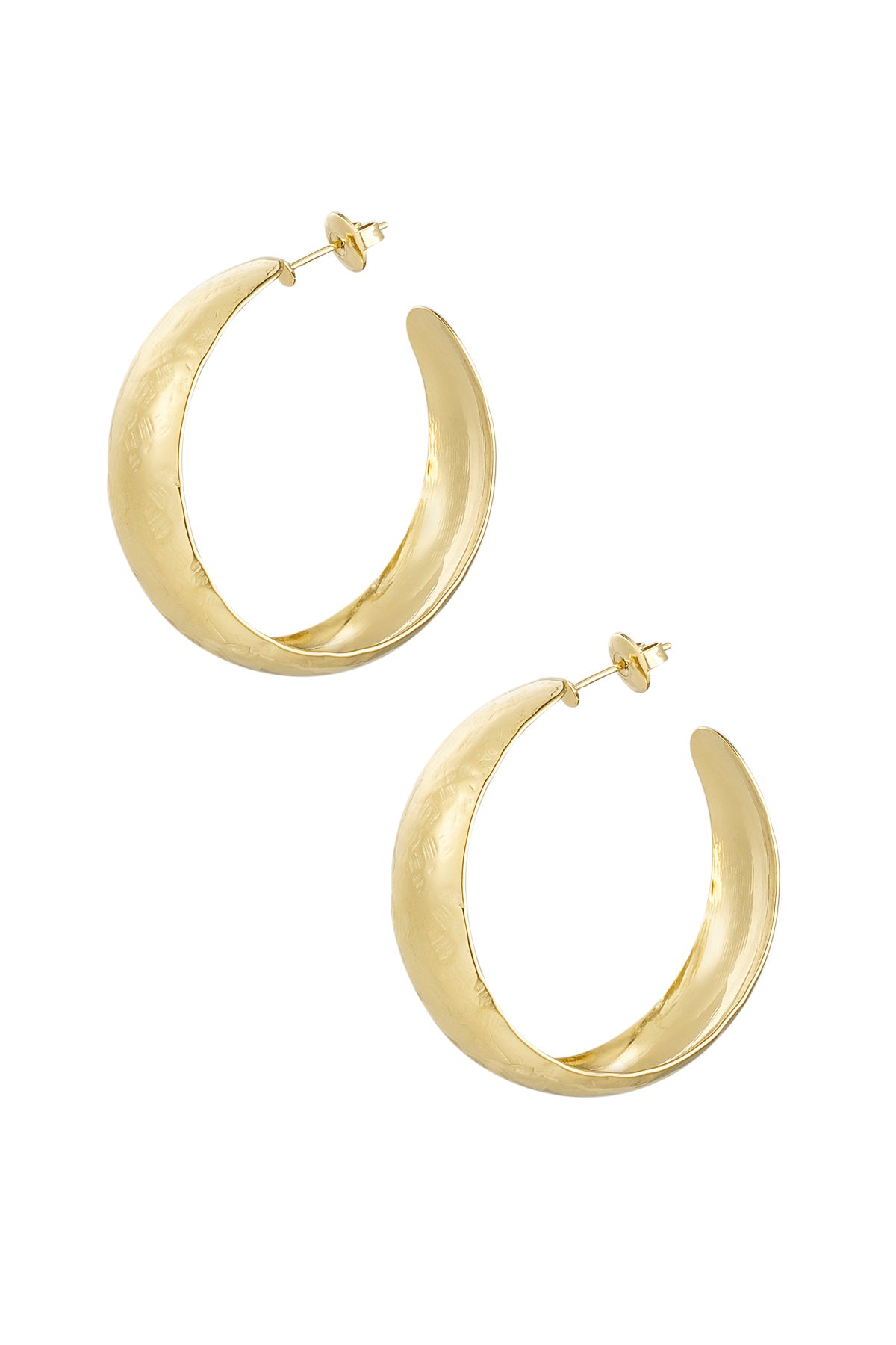 subtle structure earrings