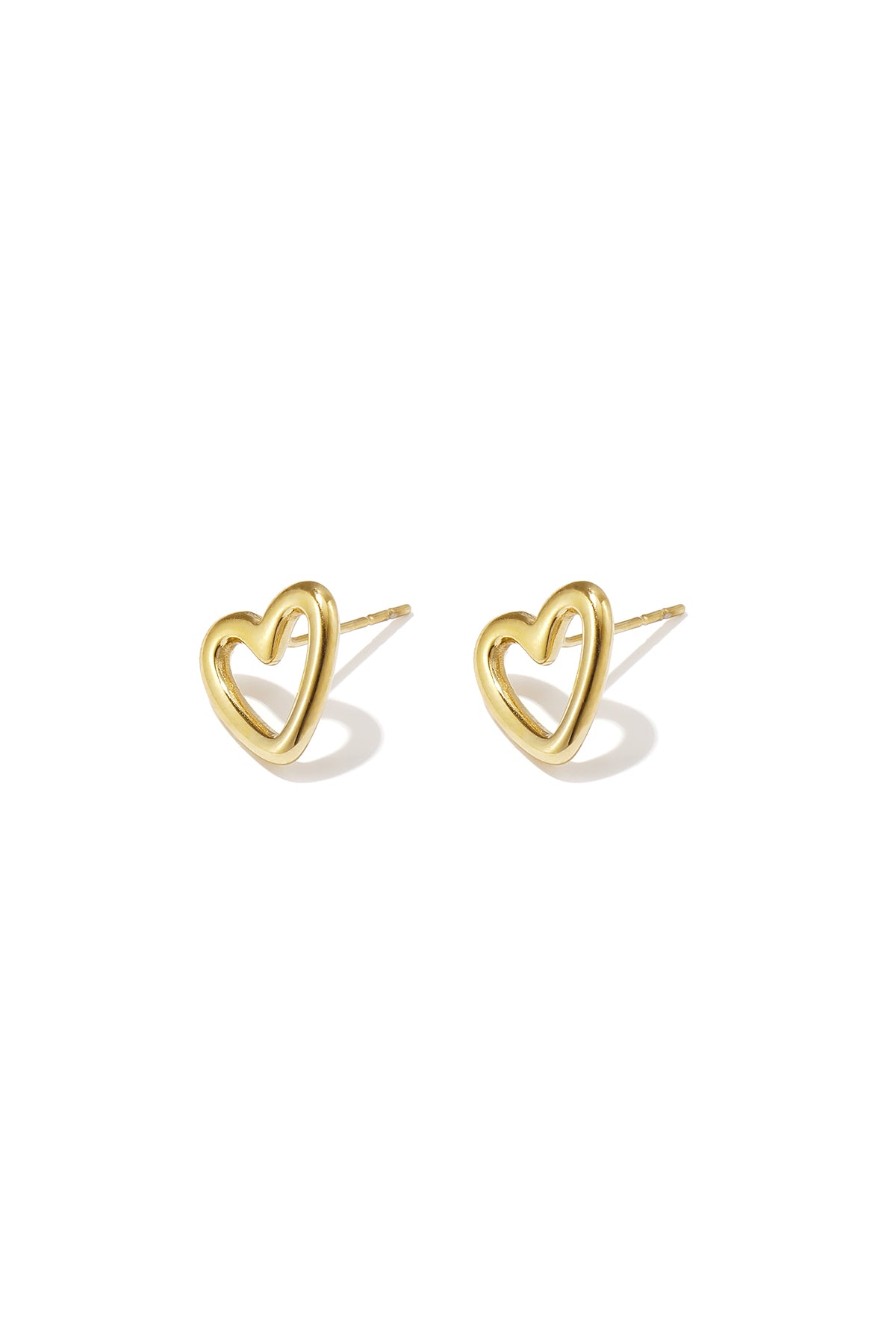 Elegant Heart Stud Earrings for Daily Wear Imagen principal del producto