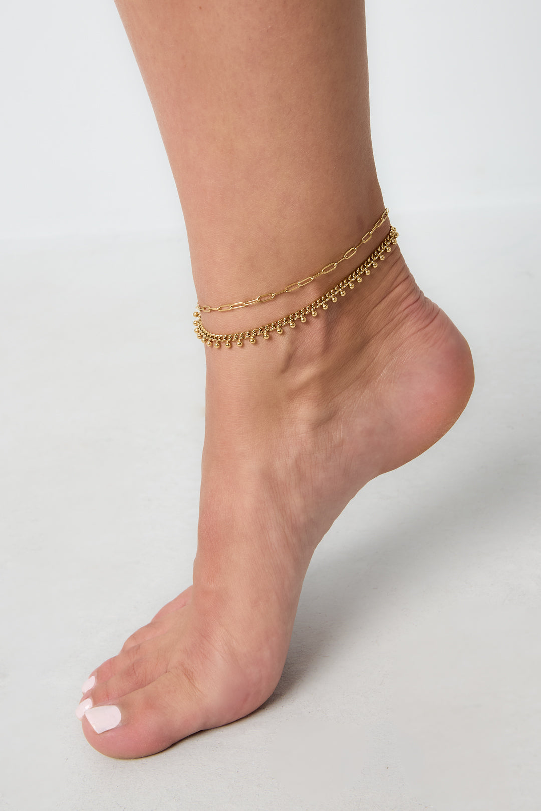Chain anklets, casual style 
