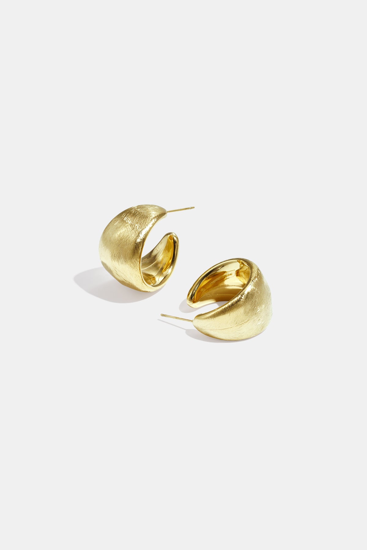 Stylish Lumé Hoop Earrings - Silver & Gold Main product image