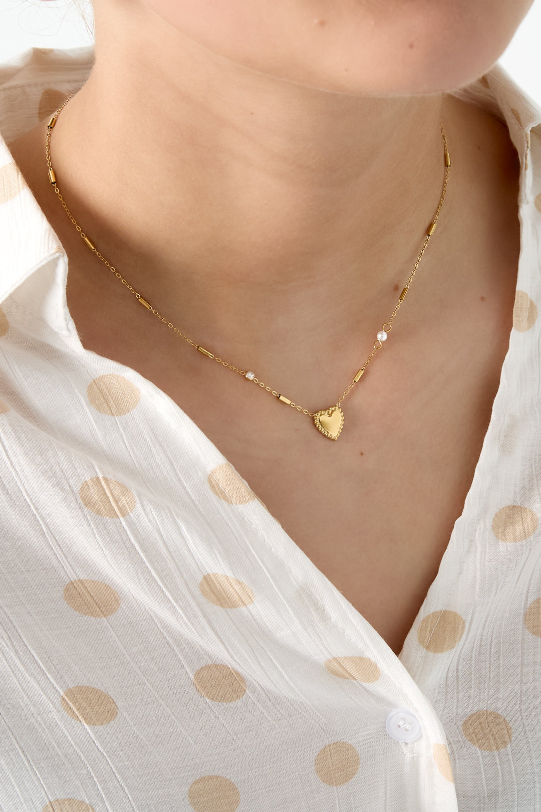 Necklace with pearl, stone and striking heart Secondary product image