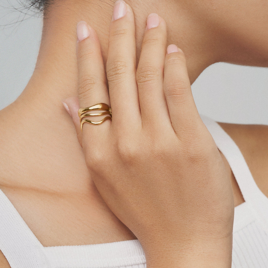 Anillo Ola Dorado