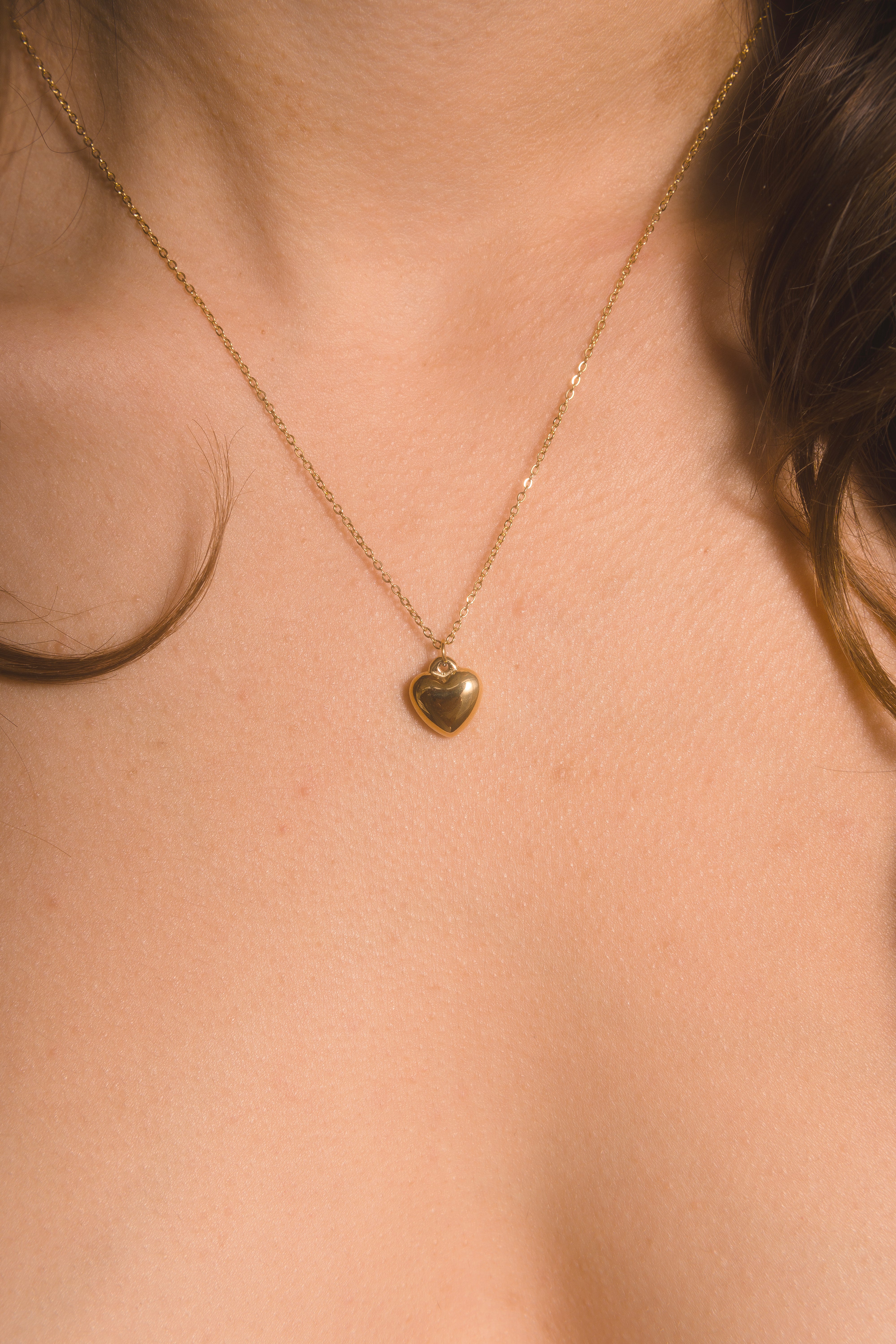 Collar con charm corazón