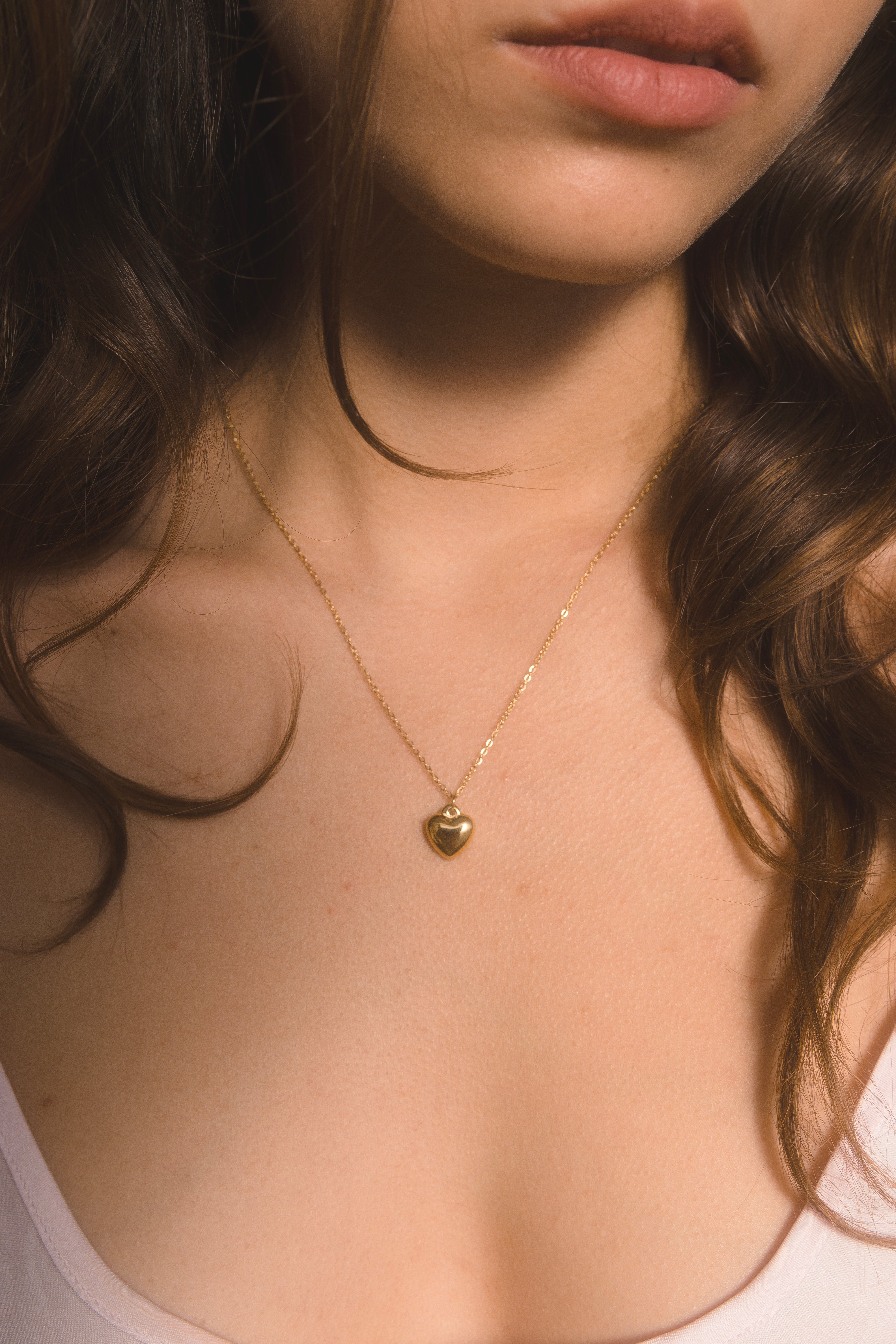 Collar con charm corazón