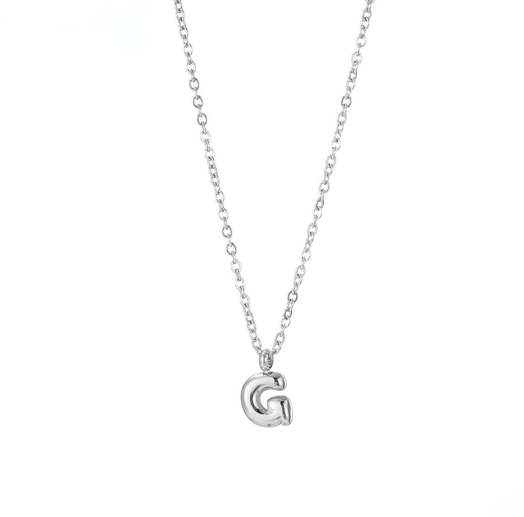 Collar con letra（G）