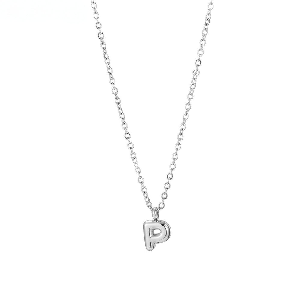 Collar con letra（P）