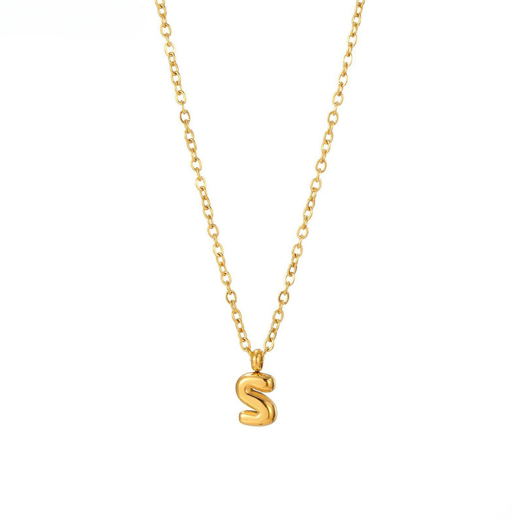 Collar con letra（S）