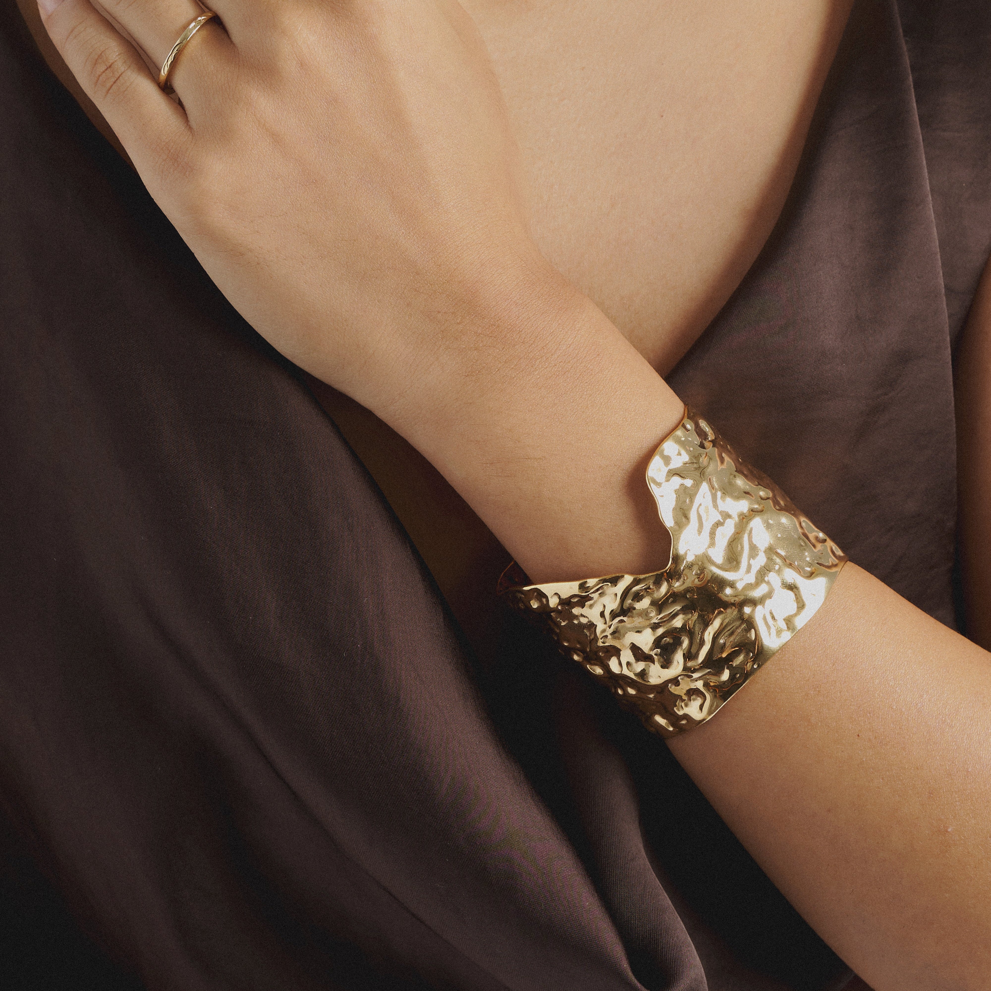 Pulsera De Puño Irregular