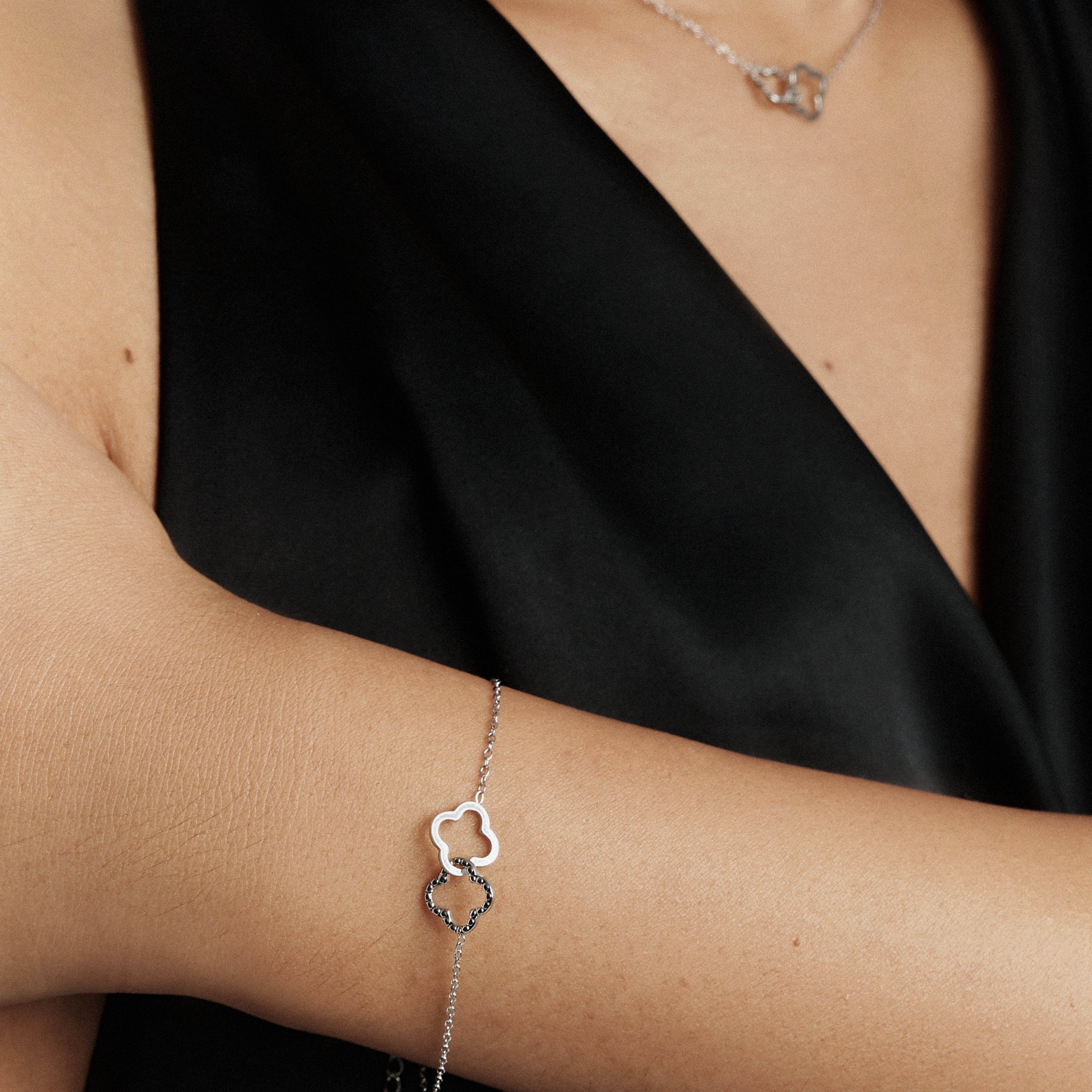 Pulsera Doble Tréboles Plateado