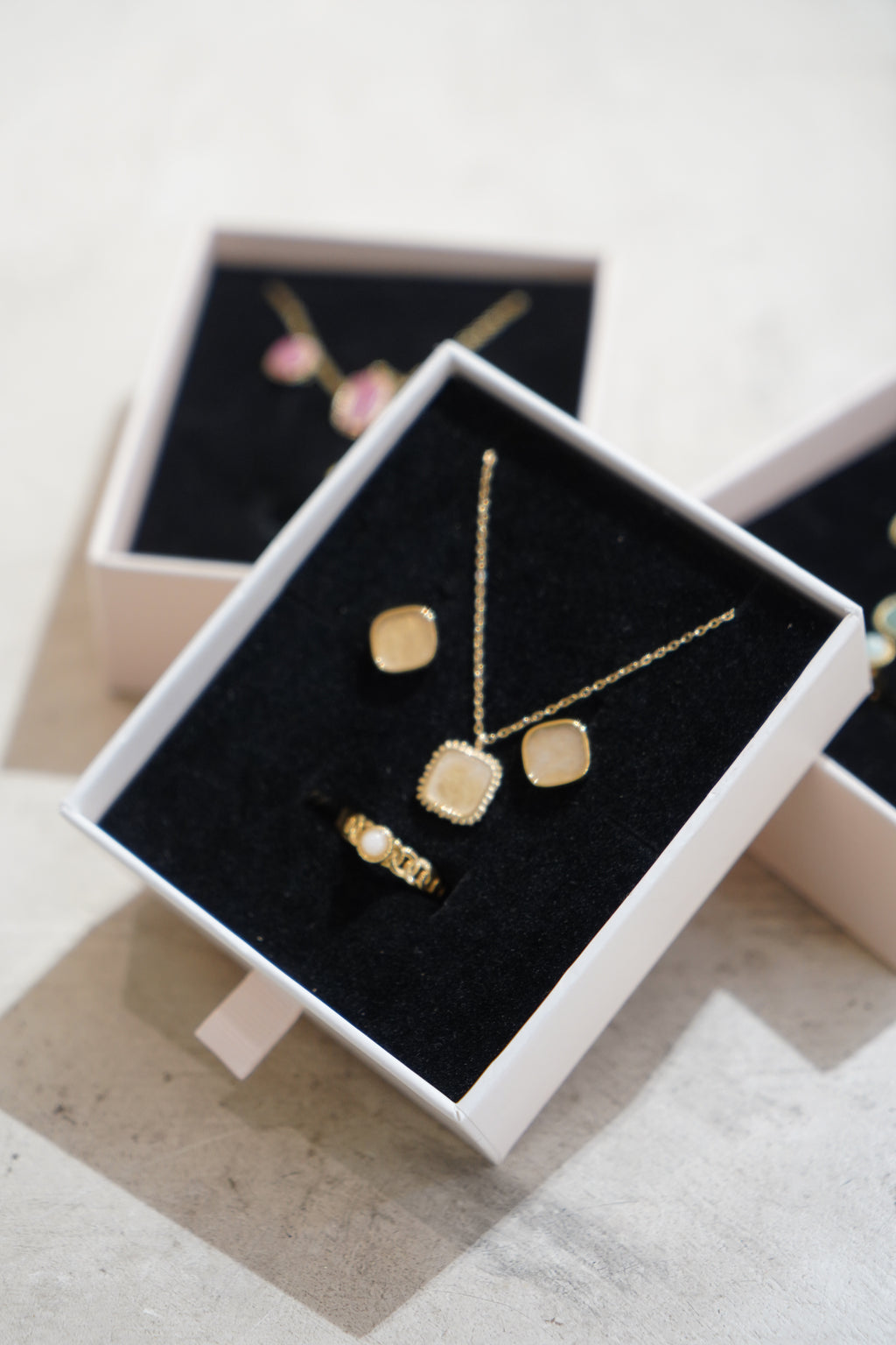 Pendientes Sunstone