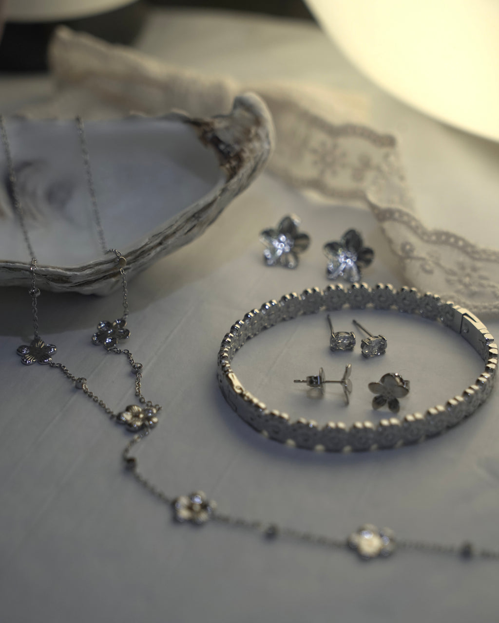 Pendientes mini flor