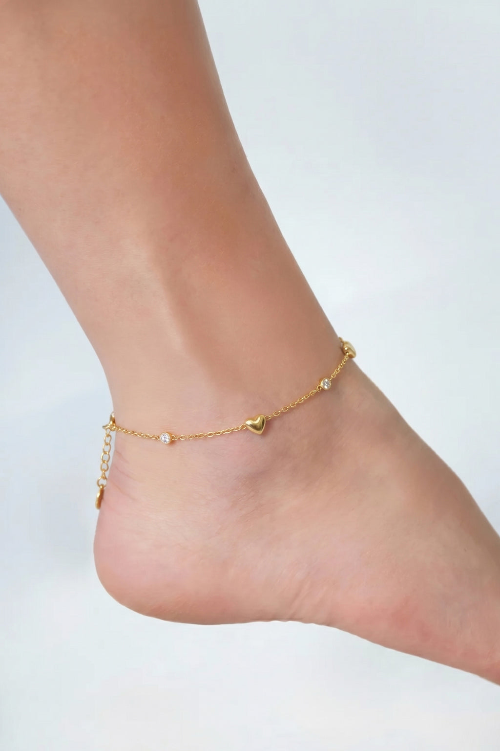 Heart-shaped anklets