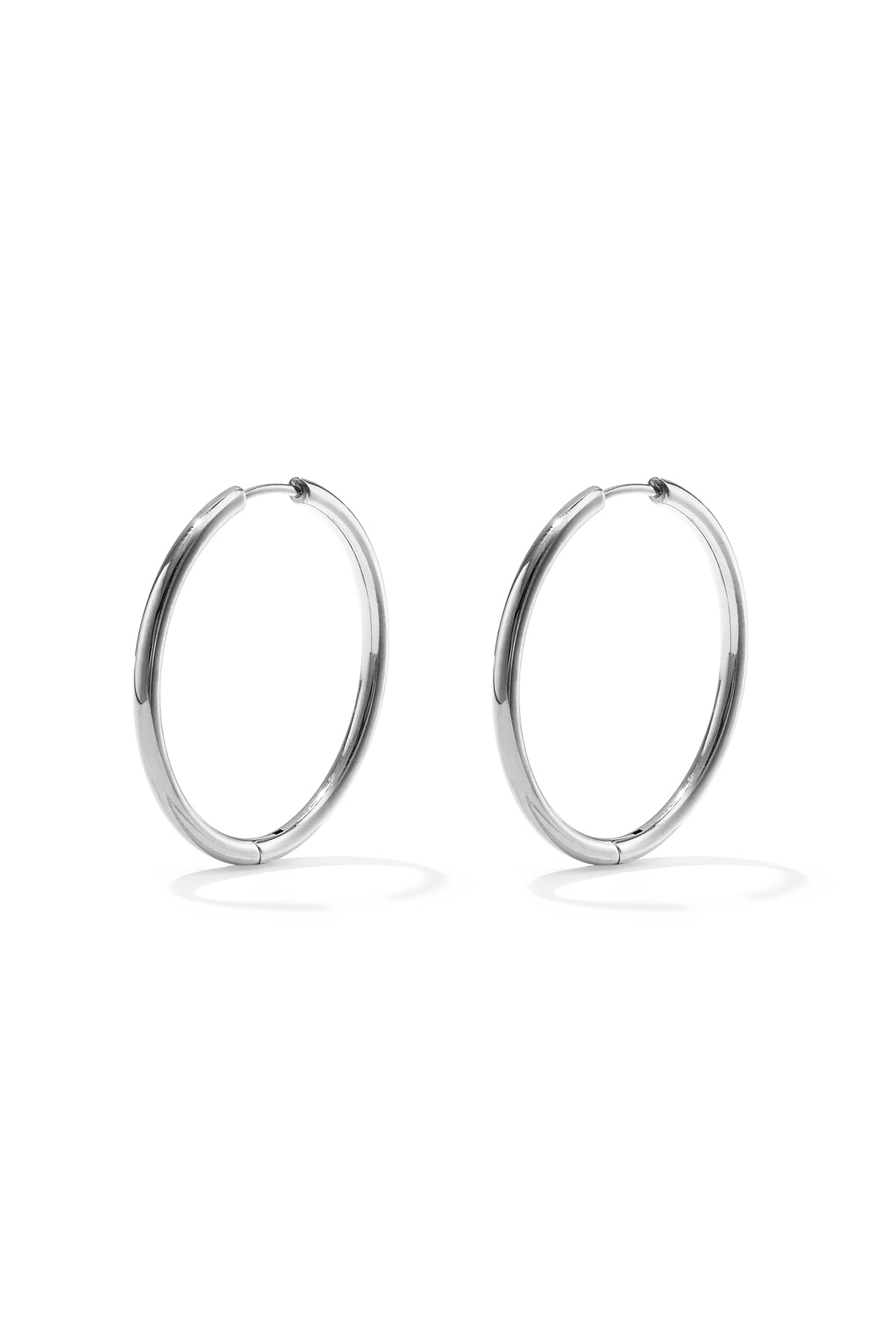 Hoop earrings 