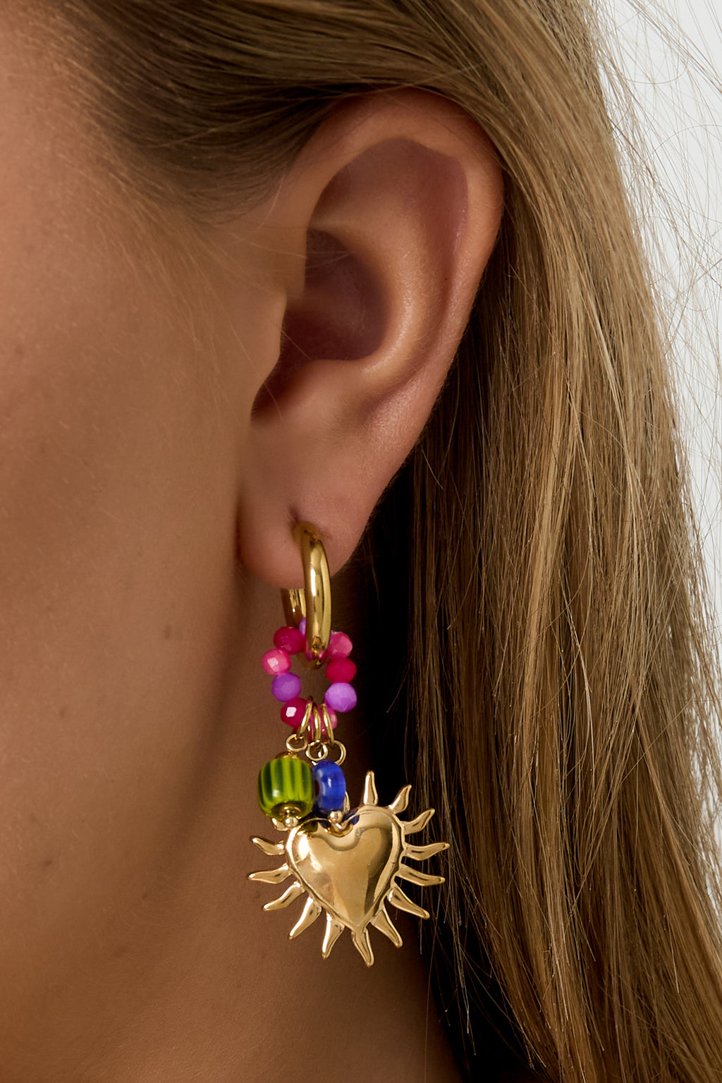 Shiny heart earrings 