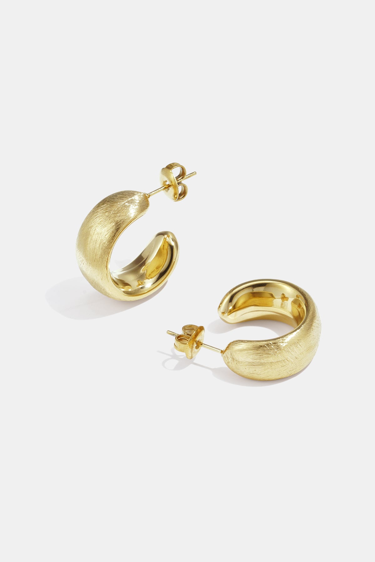 Elegant All-Fit Hoop Earrings for Women Imagen principal del producto